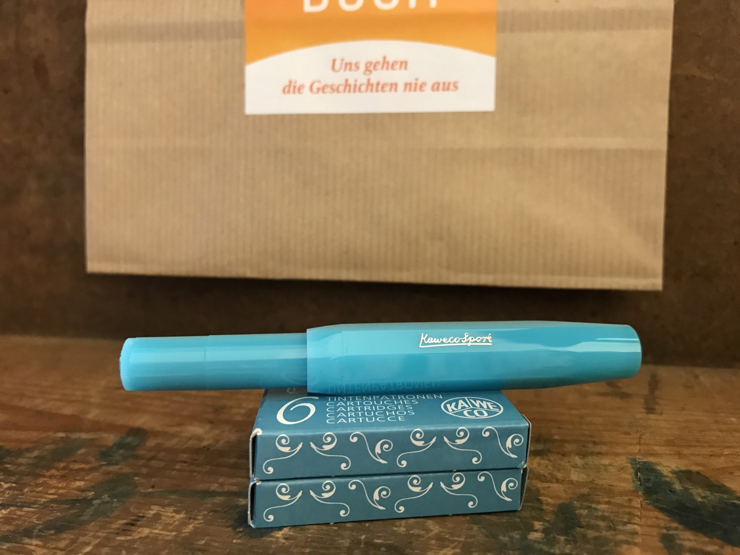 5478-schreibwaren-fuellhalter-kaweco-frosted-sport-light-blueberry-geschlossen