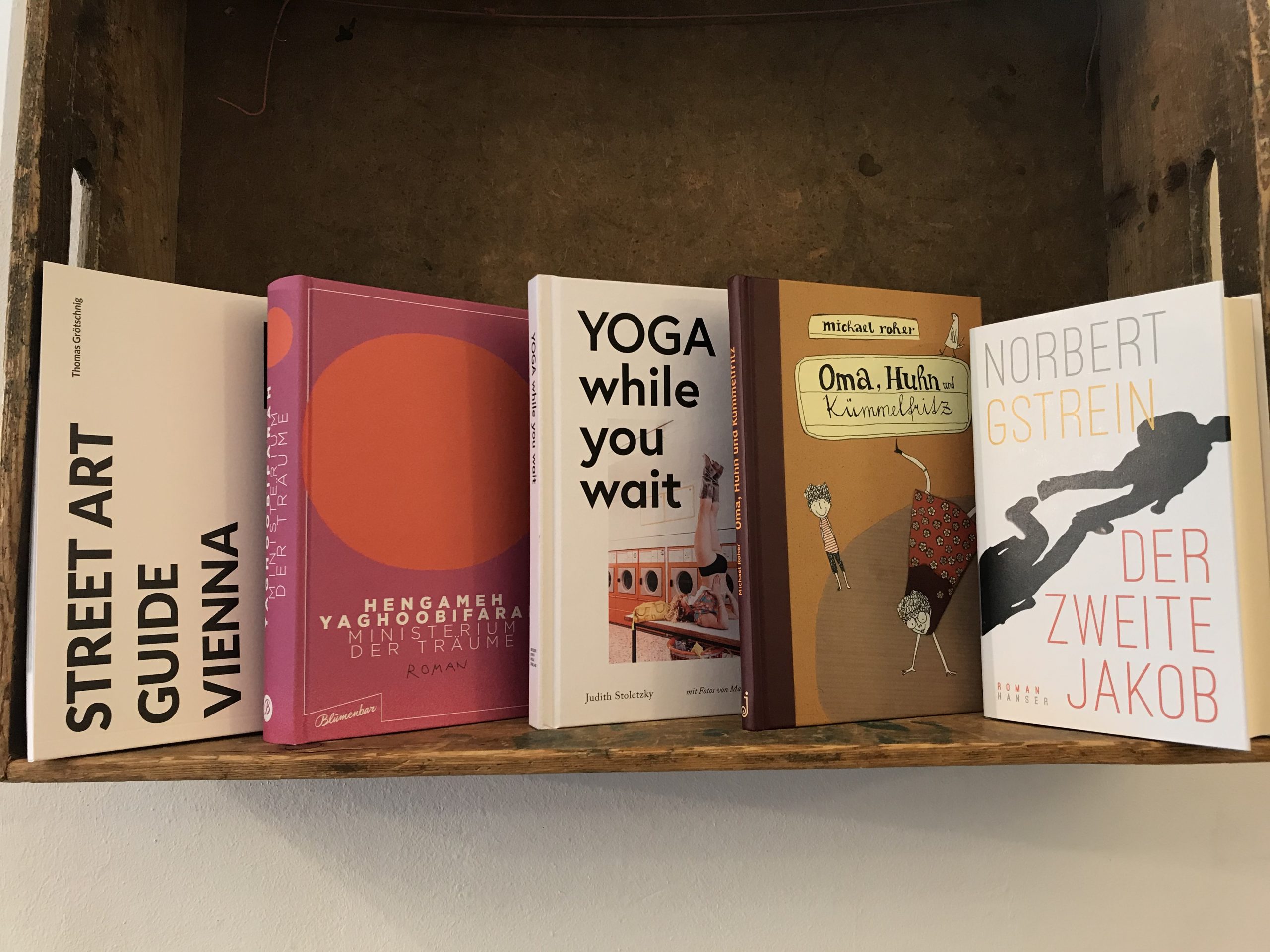 Du betrachtest gerade Welttag des Buches 2021 – Unsere Buchtipps