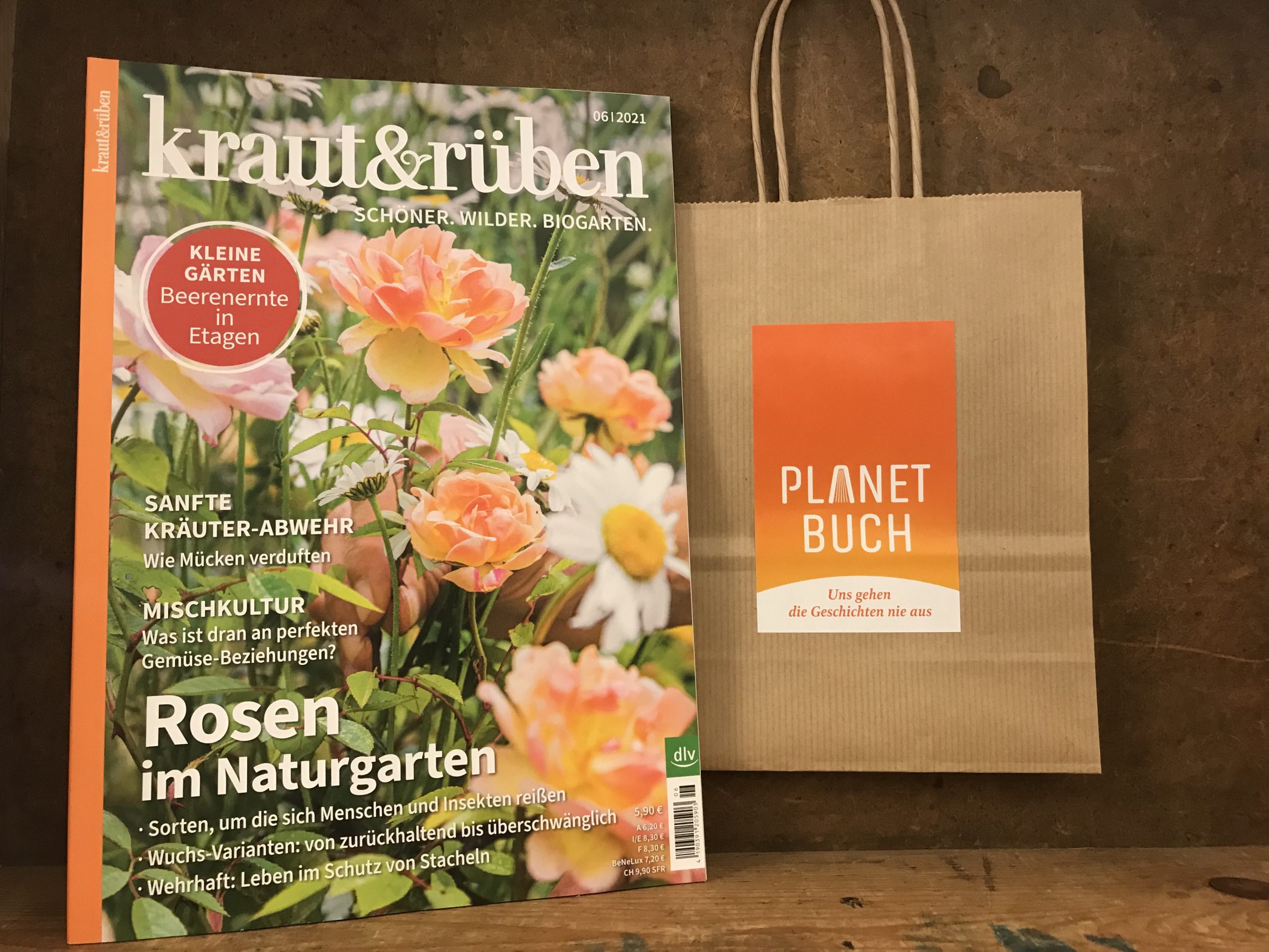 5609-zeitschriften-kraut-und-rueben-6-2021-rosen-im-naturgarten