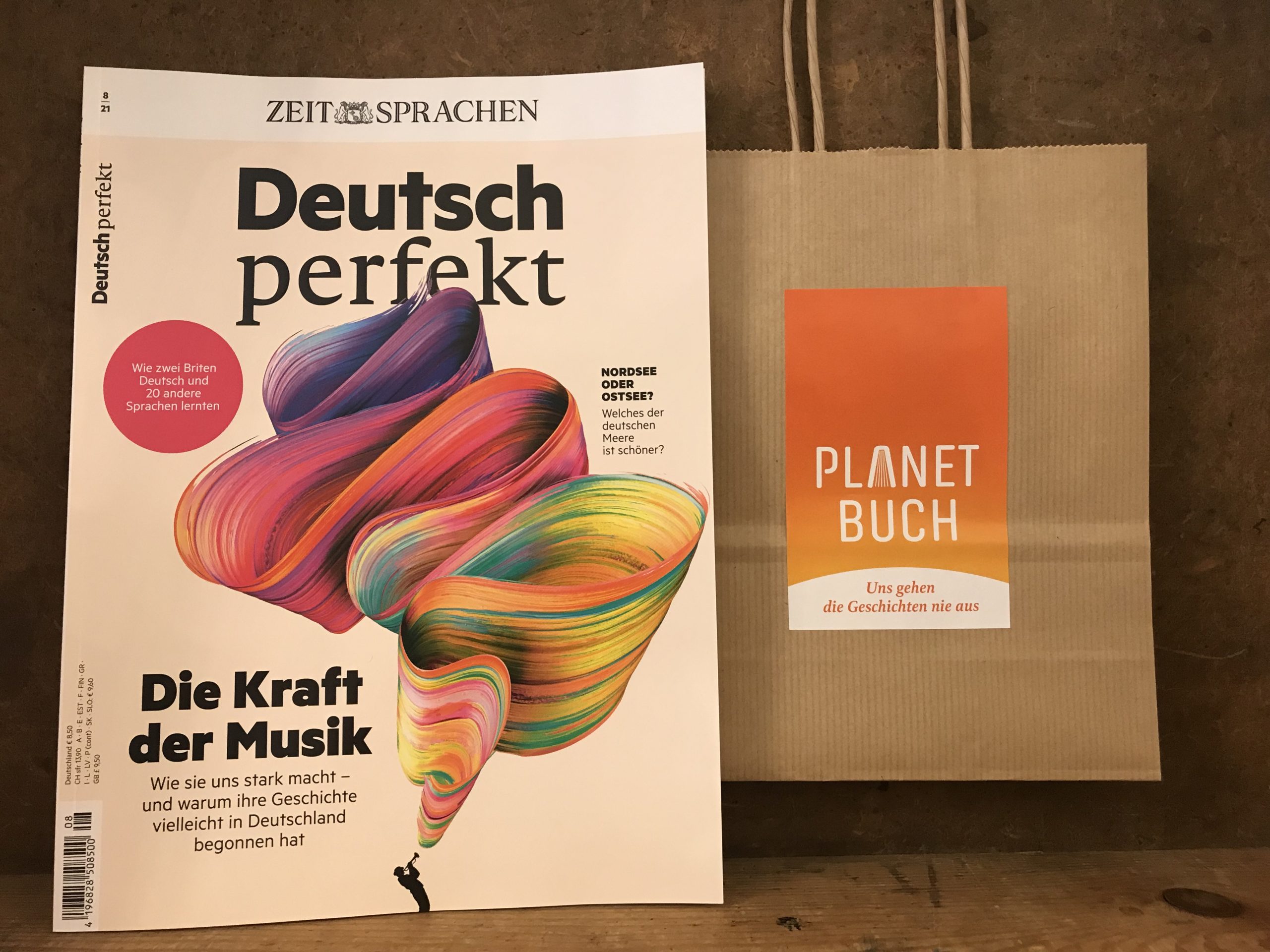 5782-zeitschriften-deutsch-perfekt-8-2021-die-kraft-der-musik