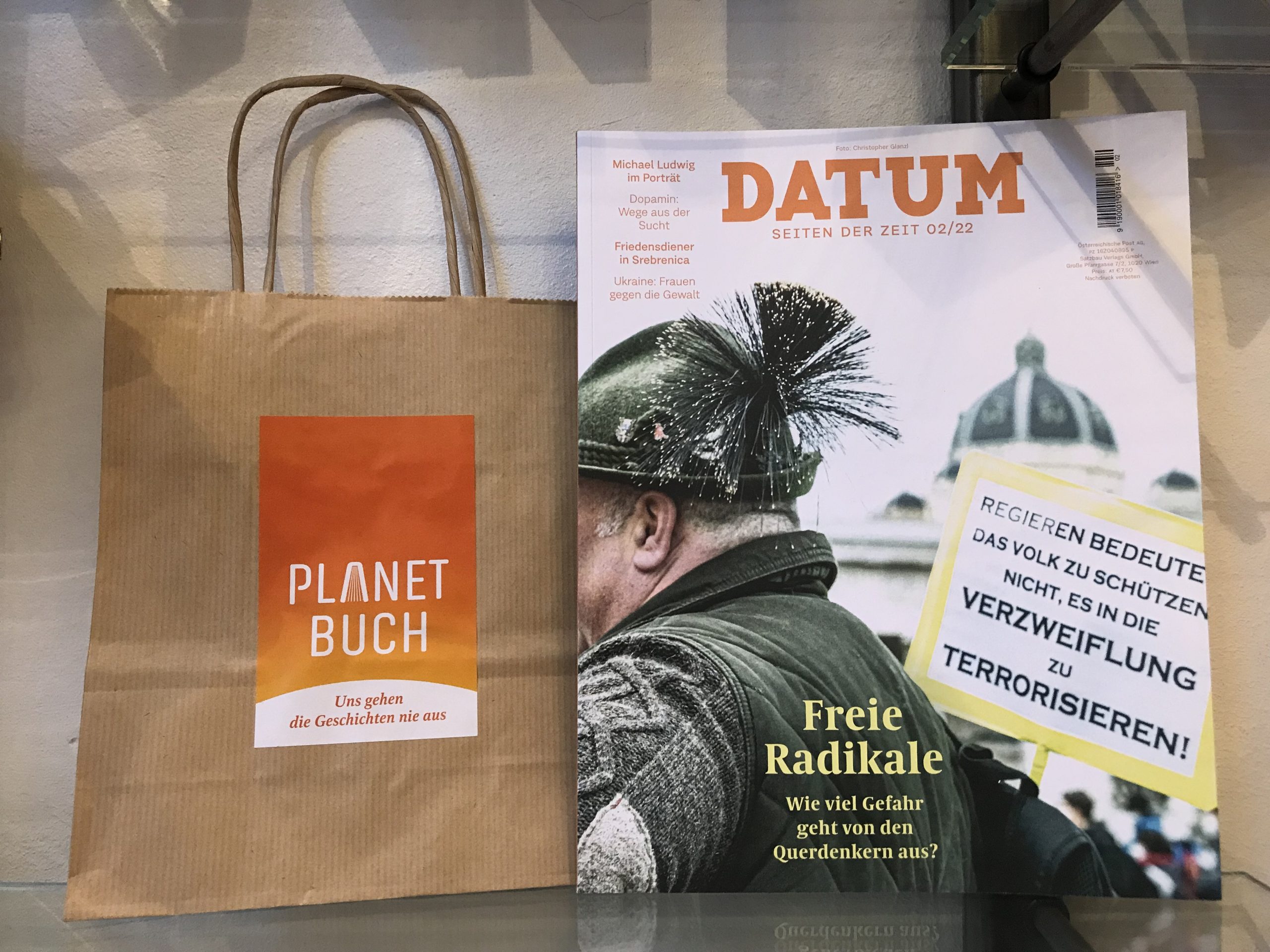 6581-zeitschriften-datum-2-2022-freie-radikale-gefaehrliche-querdenker