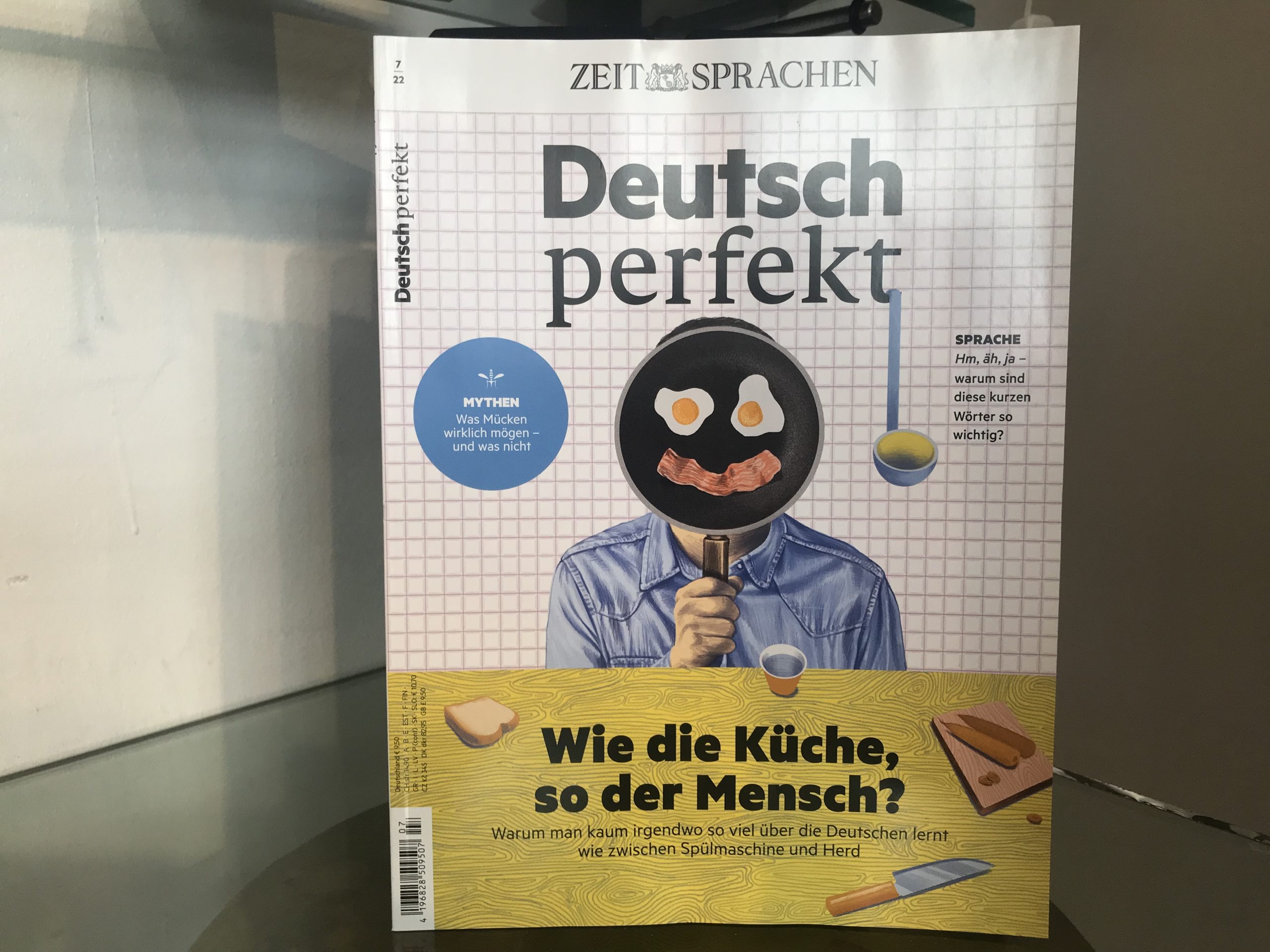 6891-zeitschriften-deutsch-perfekt-7-2022-kueche-und-mensch