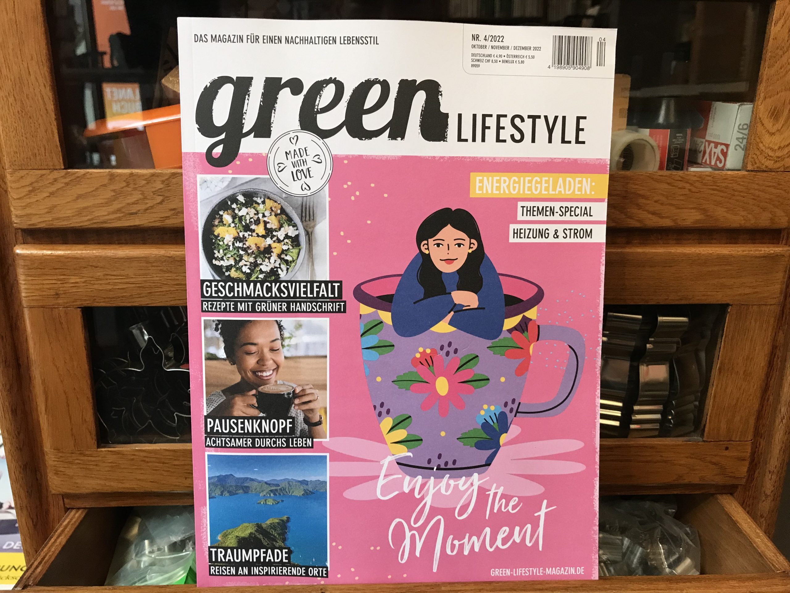 7356-zeitschriften-green-lifestyle-4-2022-enjoy-the-moment