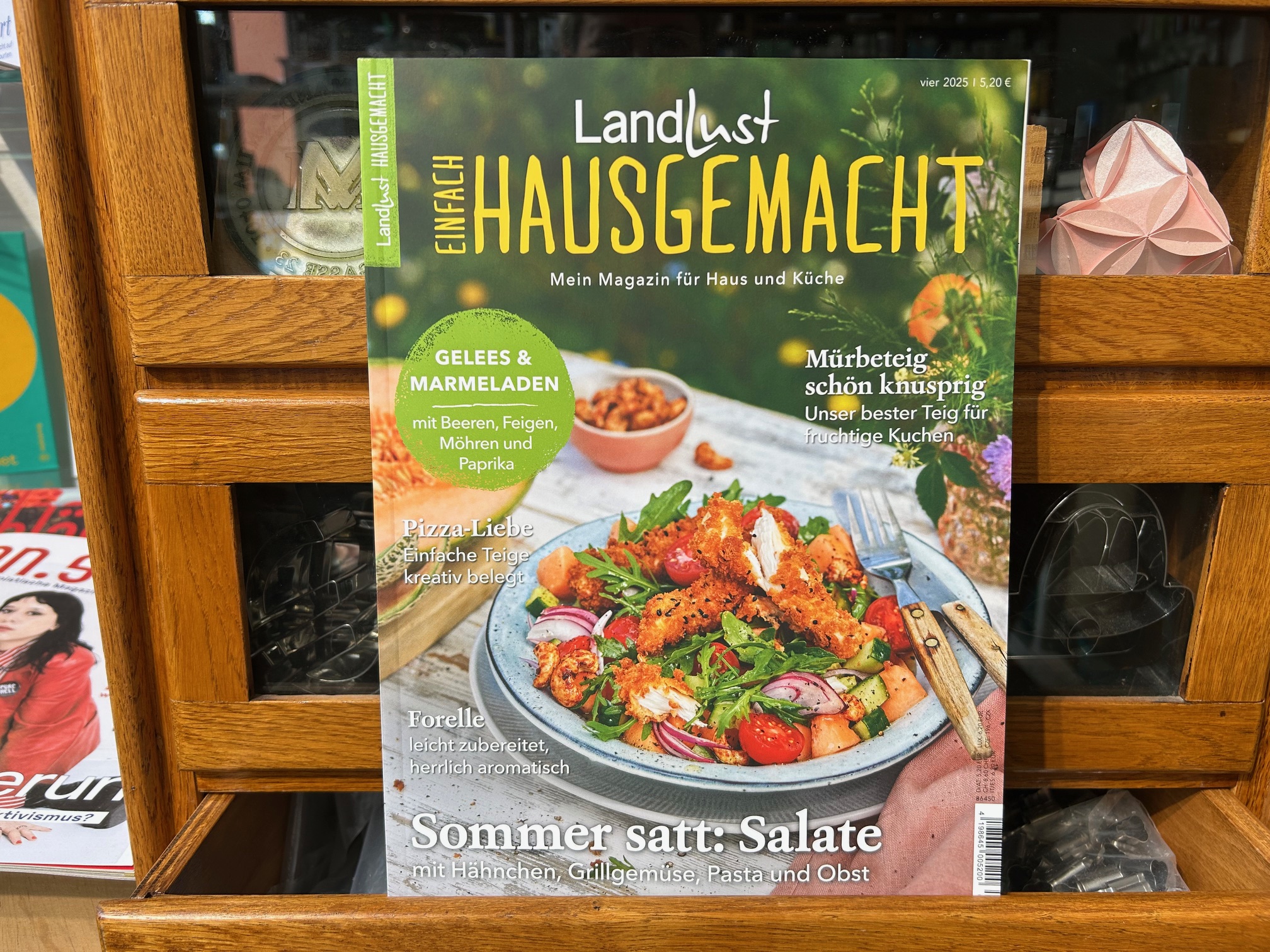 9903-zeitschriften-einfach-hausgemacht-4-2025-sommer-satt-salate