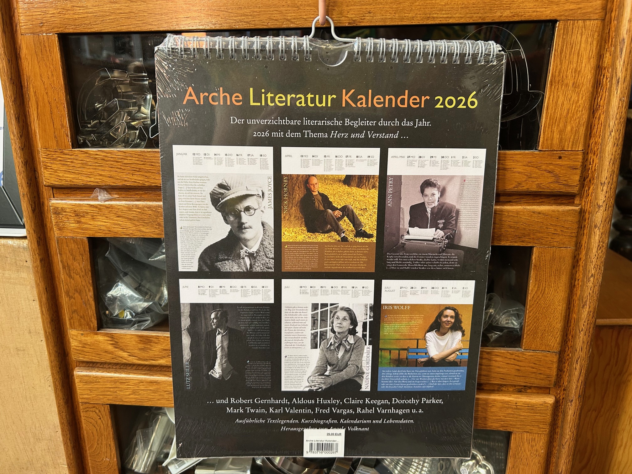 10153-kalender-arche-literatur-kalender-2026-rueckseite