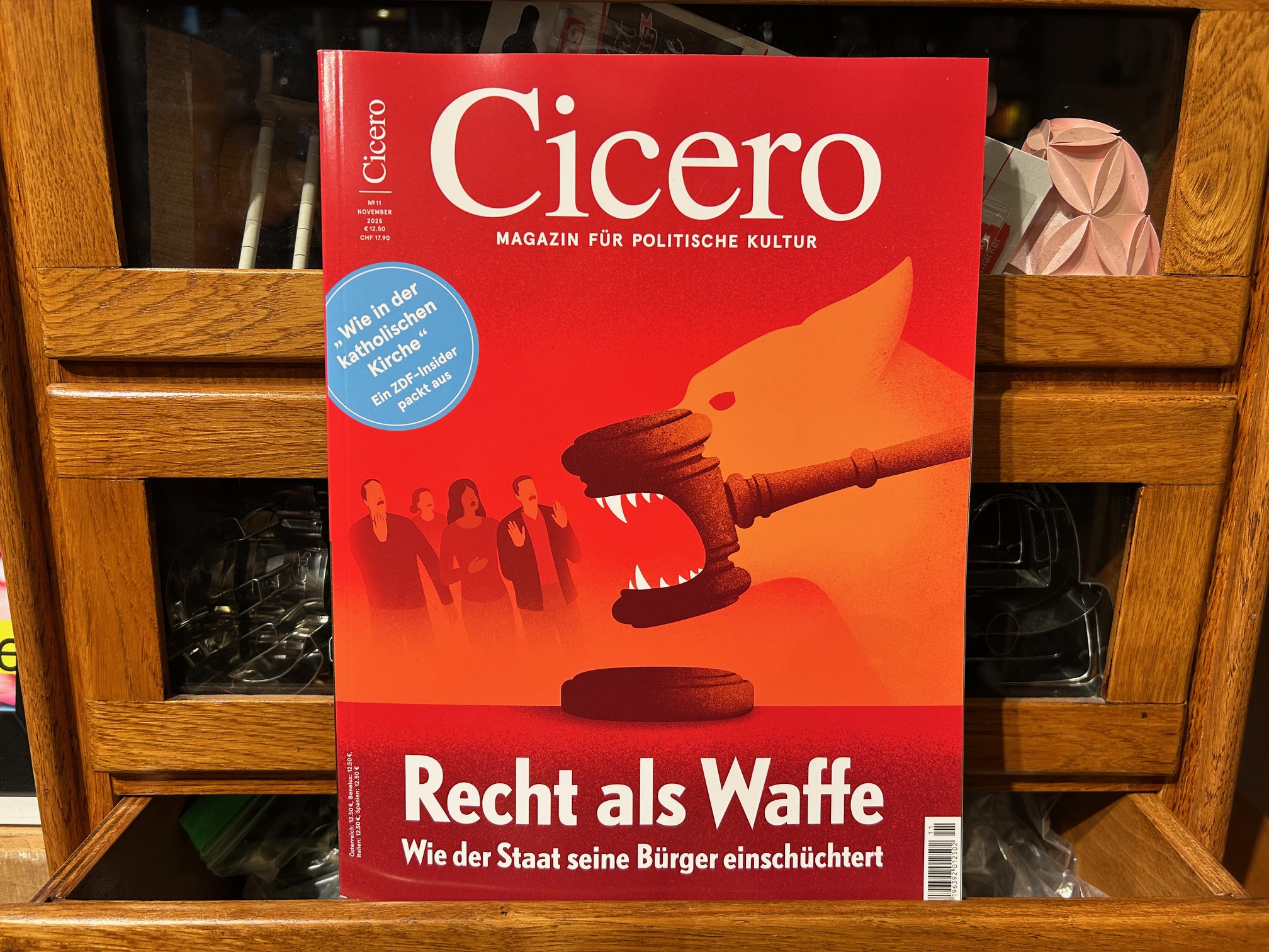 10260-zeitschriften-cicero-11-2025-recht-als-waffe