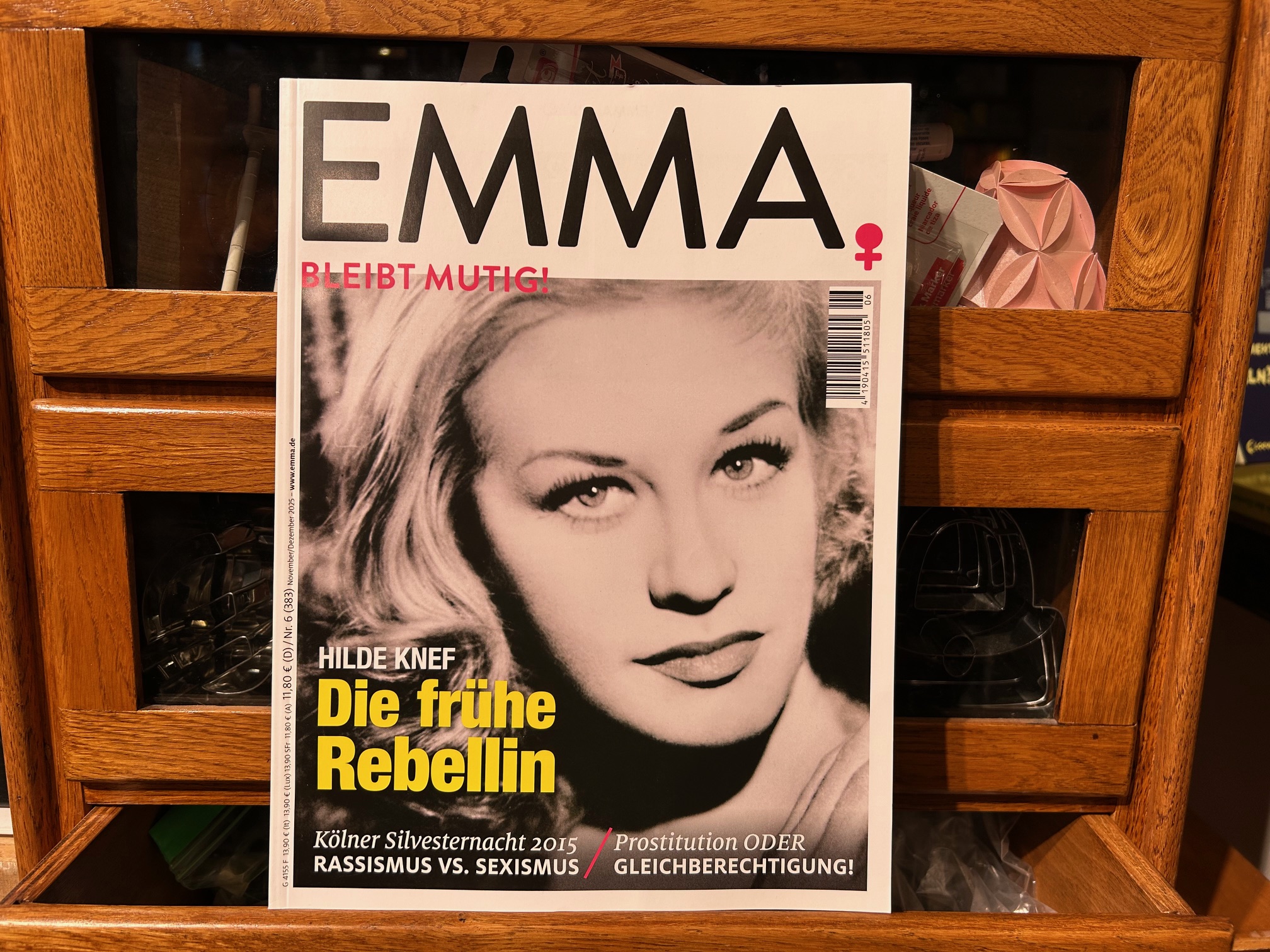 10262-zeitschriften-emma-6-2025-hilde-knef-die-fruehe-rebellin
