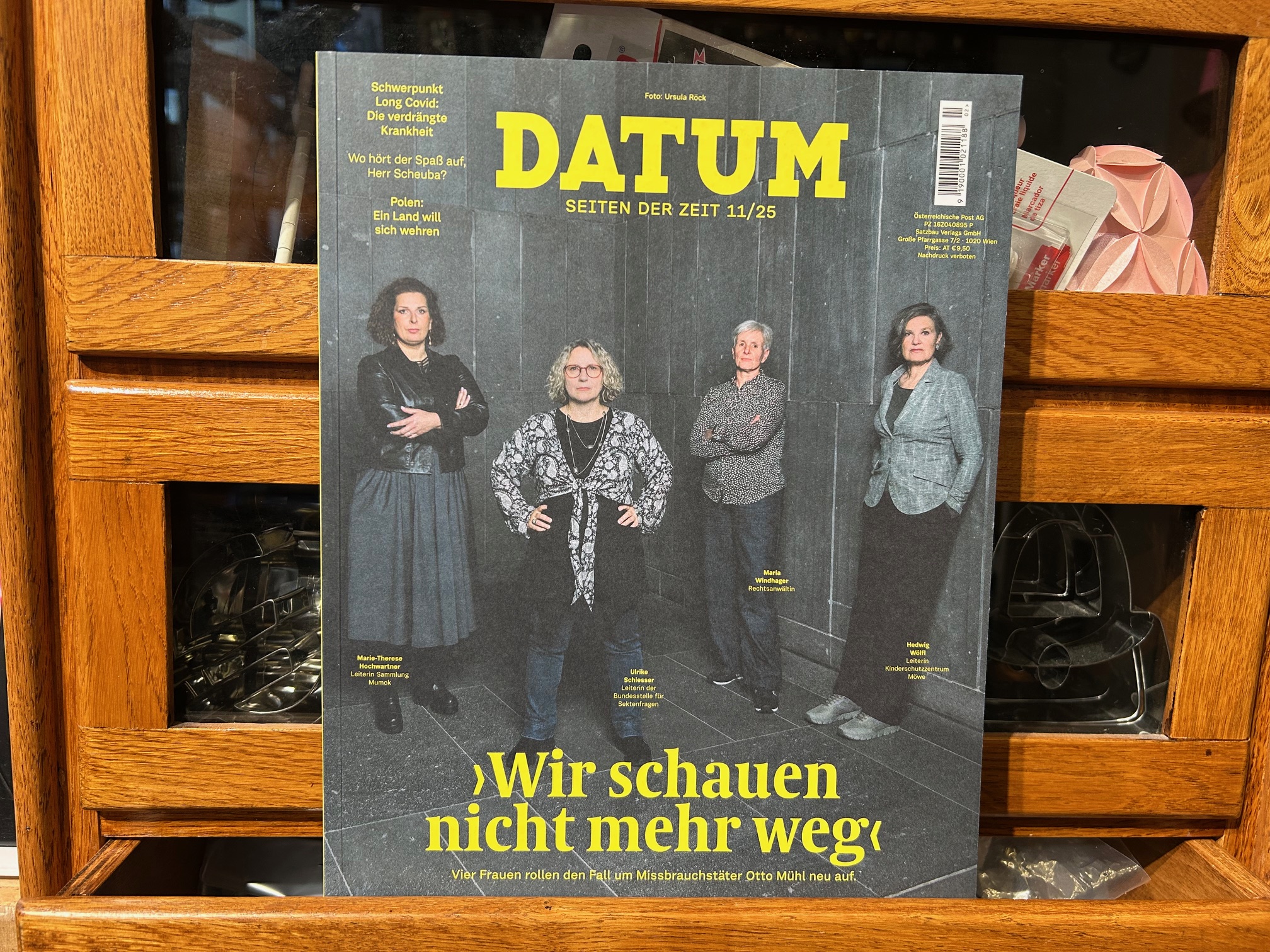 10263-zeitschriften-datum-11-2025-wir-schauen-nicht-mehr-weg