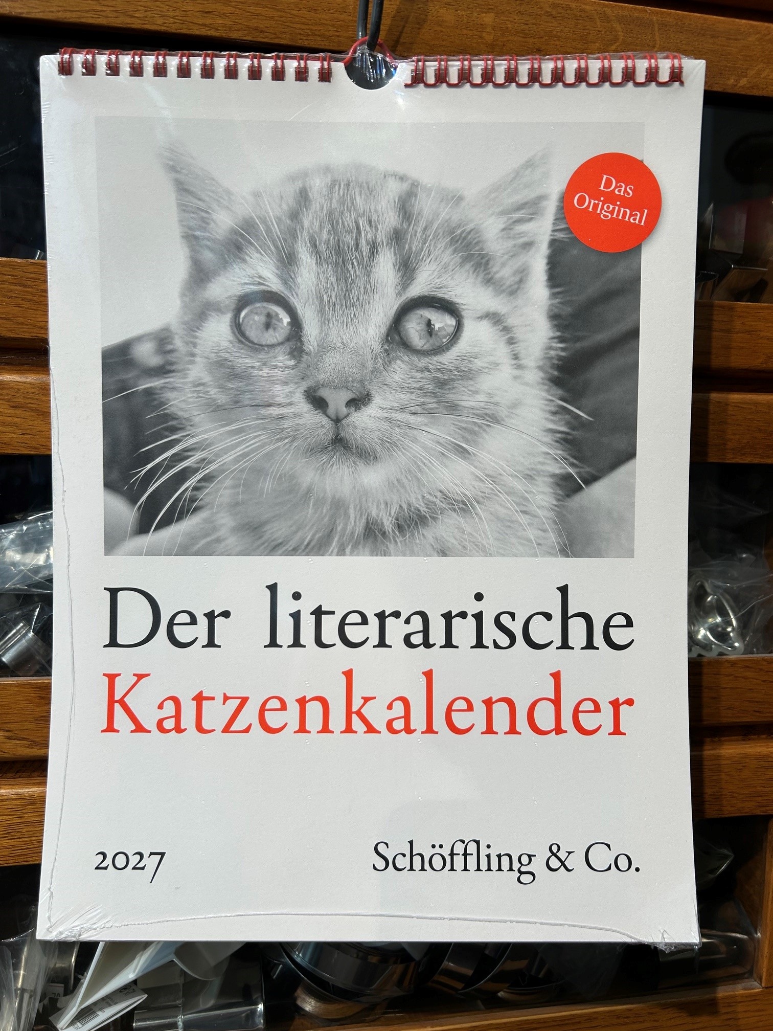 10805-kalender-der-literarische-katzenkalender-2027-vorderseite