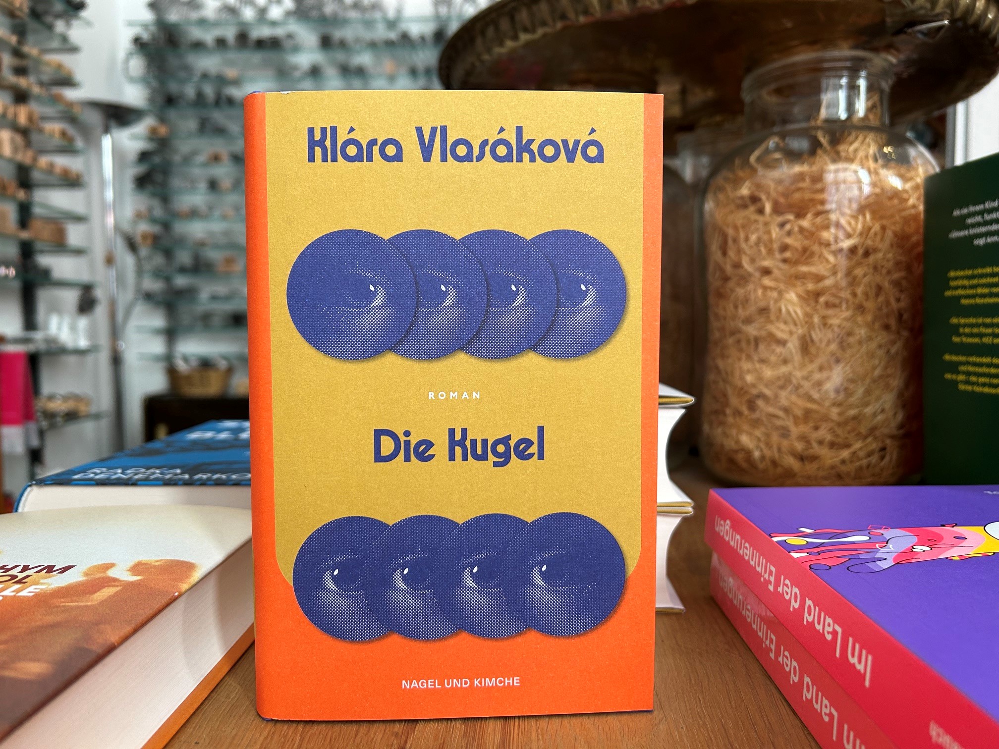 10876-buecher-die-kugel-von-klara-vlasakova